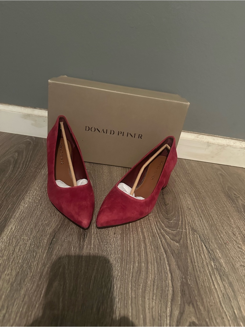 Donald J. Pliner Burgundy Suede Pointed Toe Block Heel Pumps - Picture 6 of 7